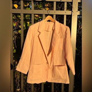Gorgeous Vintage Pink Linen Blazer with Embroidered Pocket